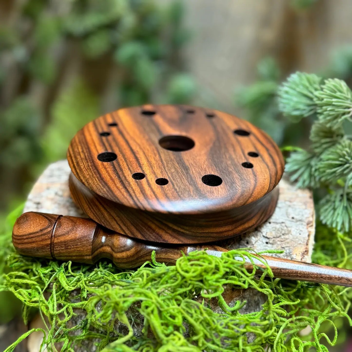 Bolivian Rosewood Turkey Call with matching striker