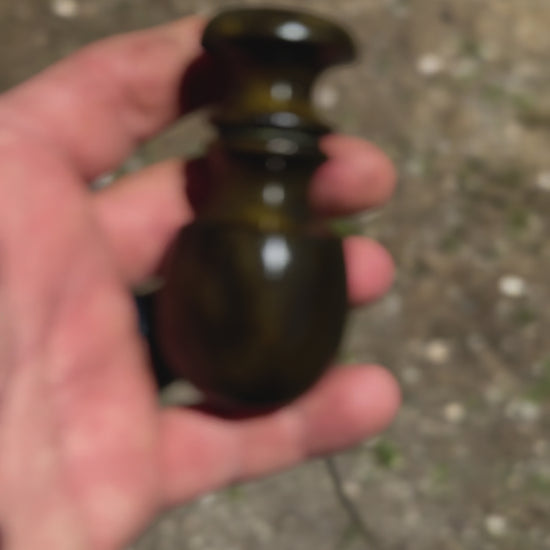 Green Osage call shimmering in sun